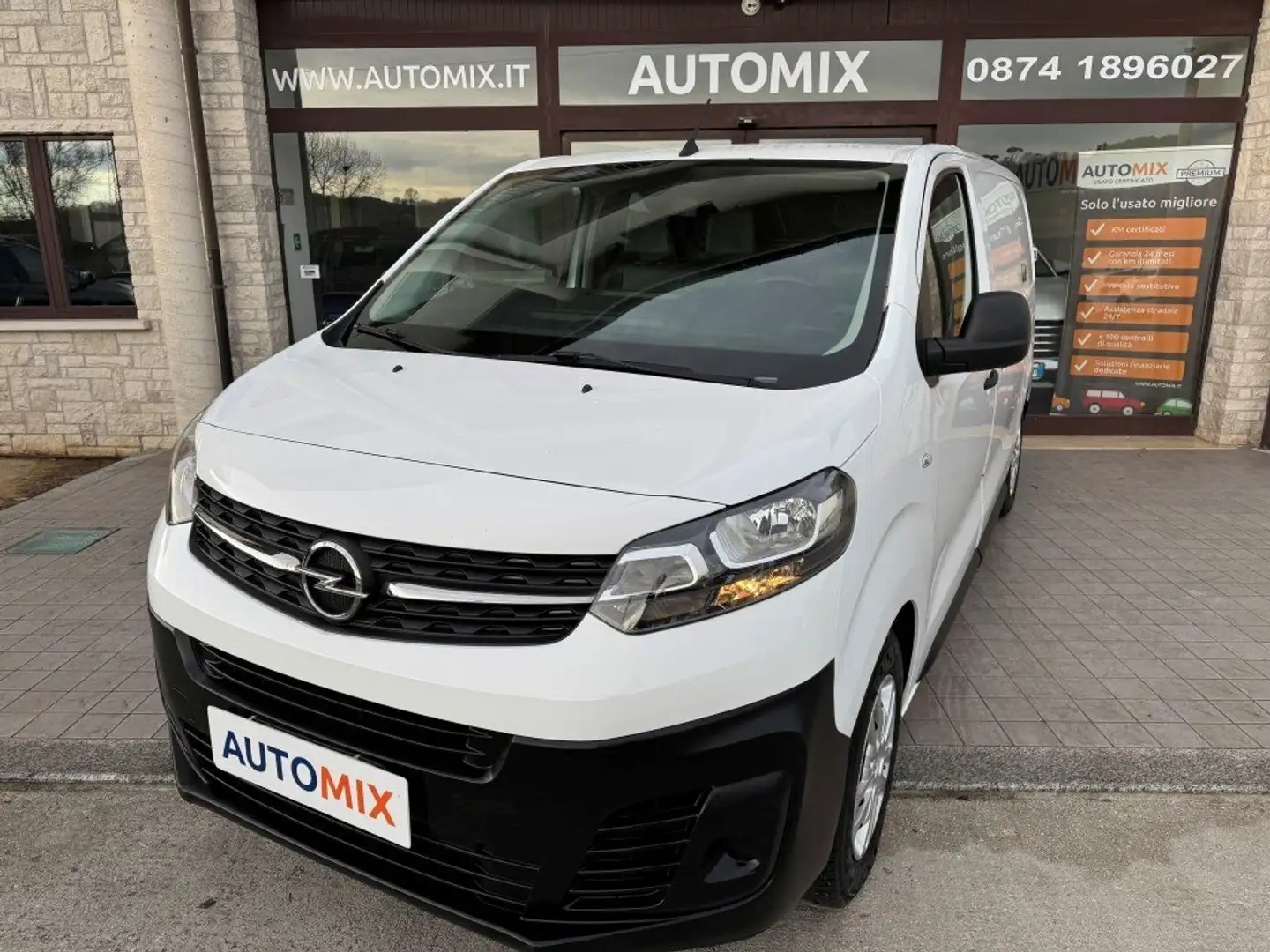 Opel Vivaro 1.5 Diesel 100cv S&s L2 H1 Enjoy Blanc - 2