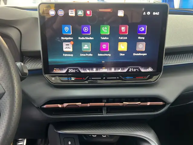 Cupra Terramar view 8