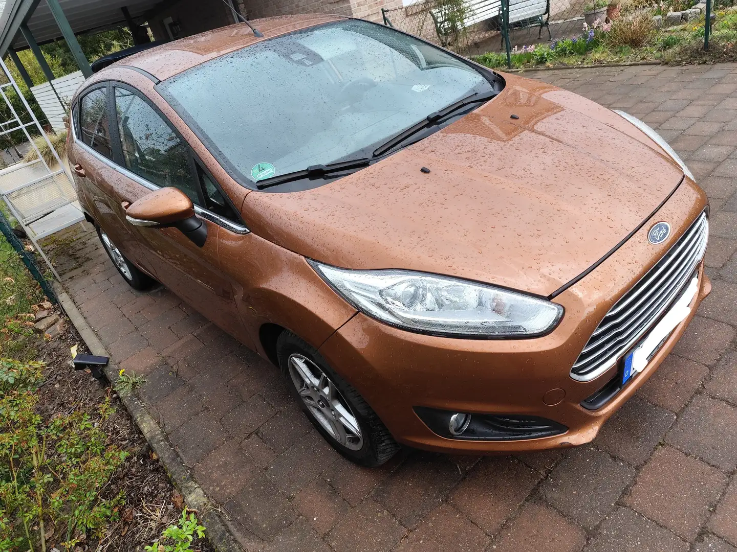 Ford Fiesta Fiesta 5-Türer 1.0 EcoBoost StartStop Titanium Bronze - 2