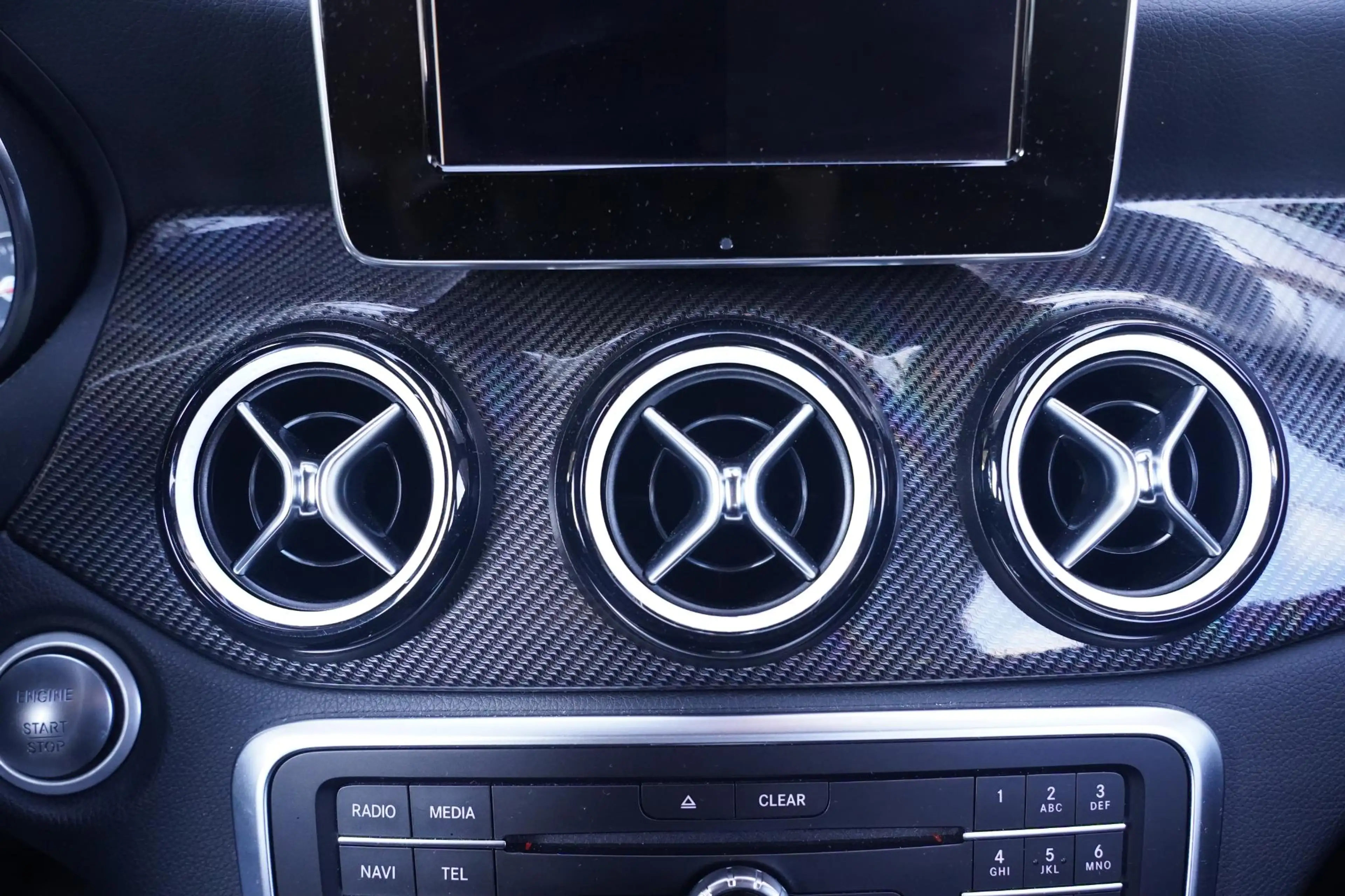 Mercedes-Benz CLA 200 Shooting Brake Edition AMG-pakket PDC v+a Led-verl — photo 31