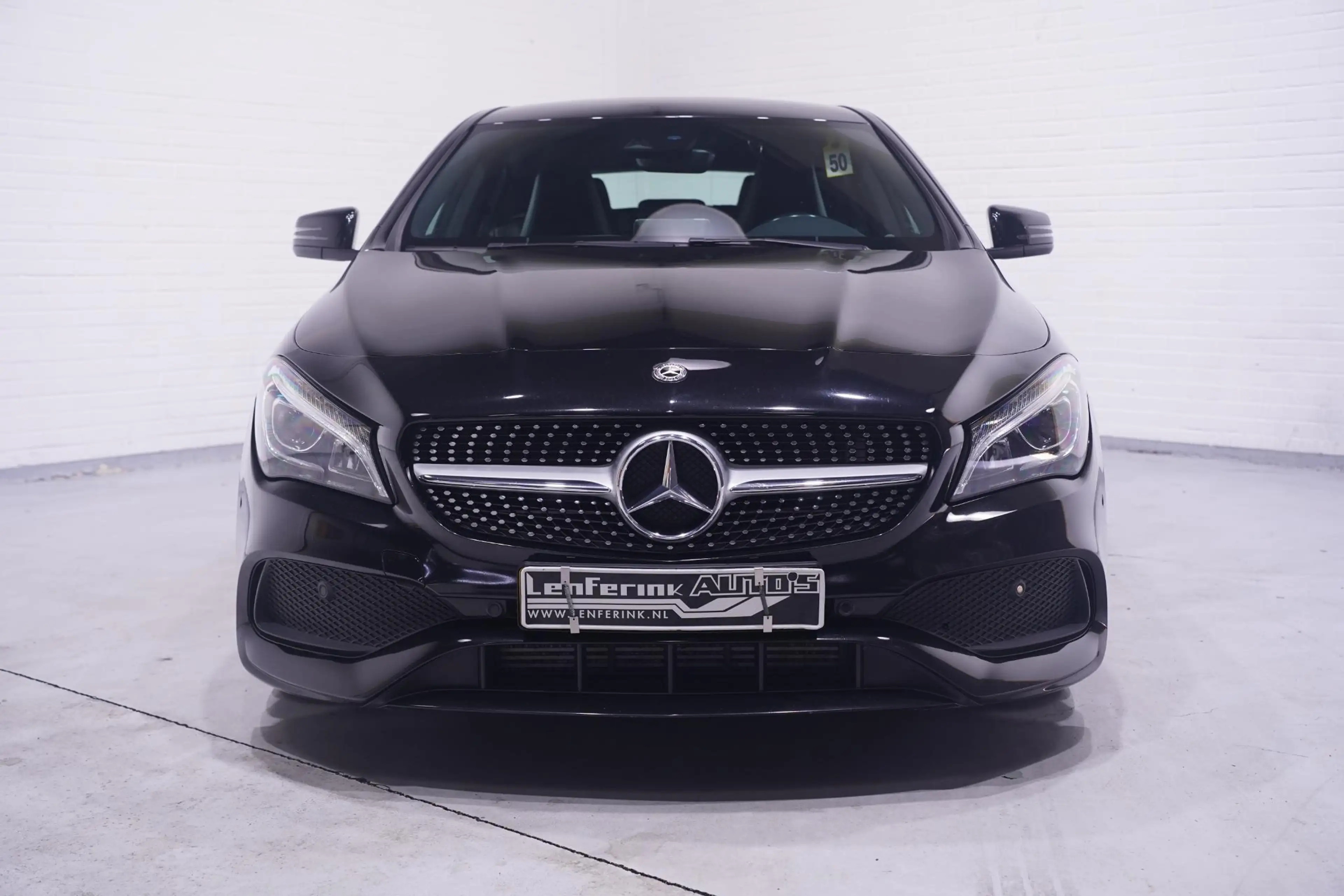 Mercedes-Benz CLA 200 Shooting Brake Edition AMG-pakket PDC v+a Led-verl — photo 2