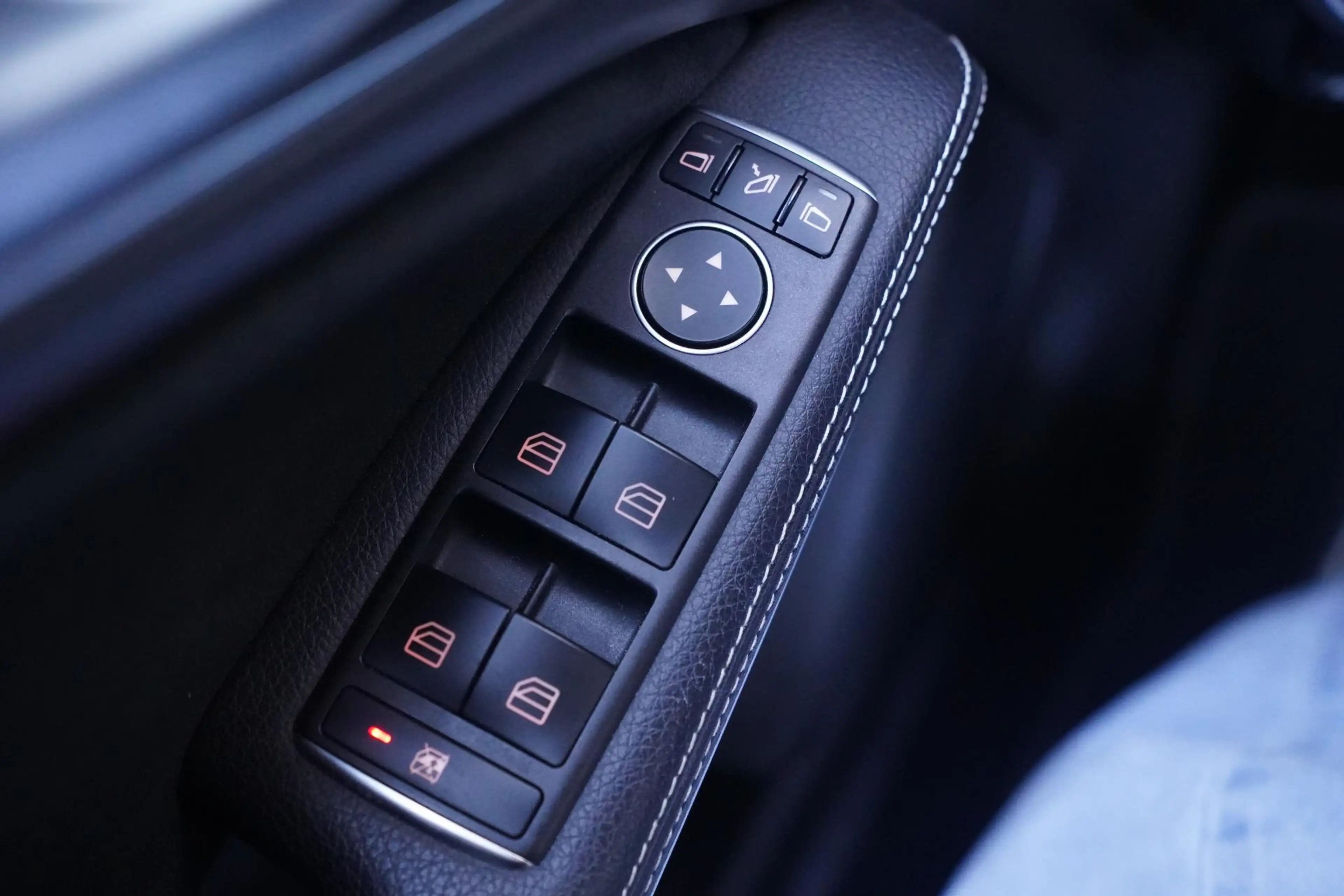 Mercedes-Benz CLA 200 Shooting Brake Edition AMG-pakket PDC v+a Led-verl — photo 25