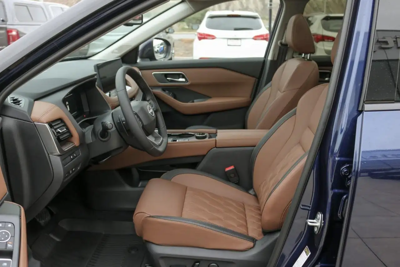 Nissan Rogue photo Nissan Rogue