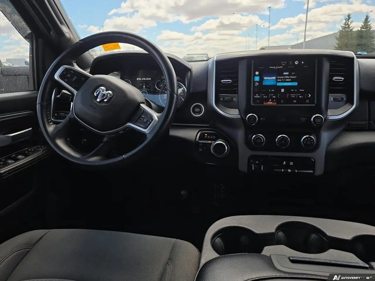 RAM 3500 снимка RAM 3500
