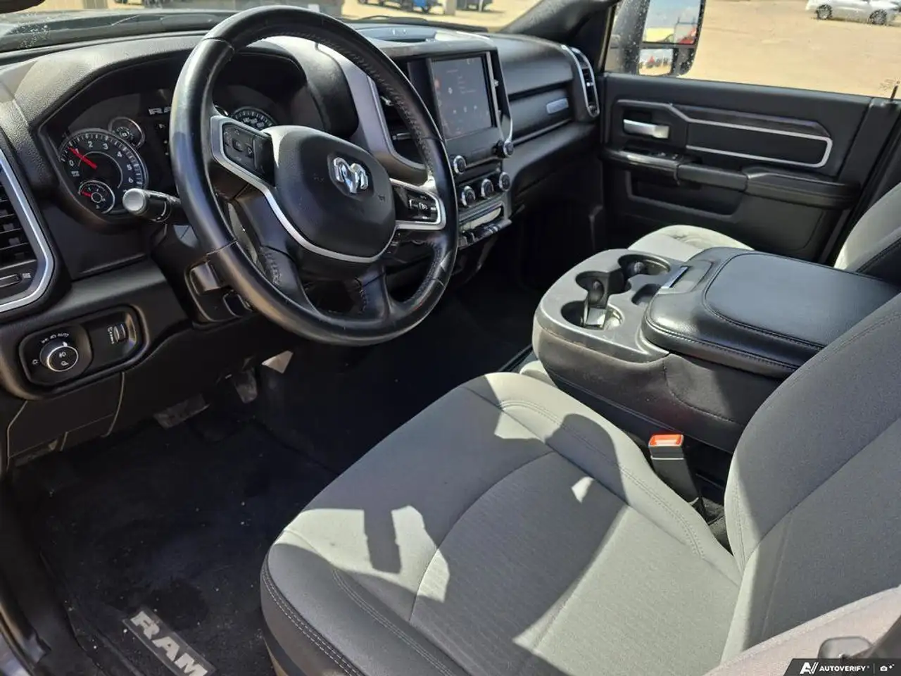 RAM 3500 снимка RAM 3500