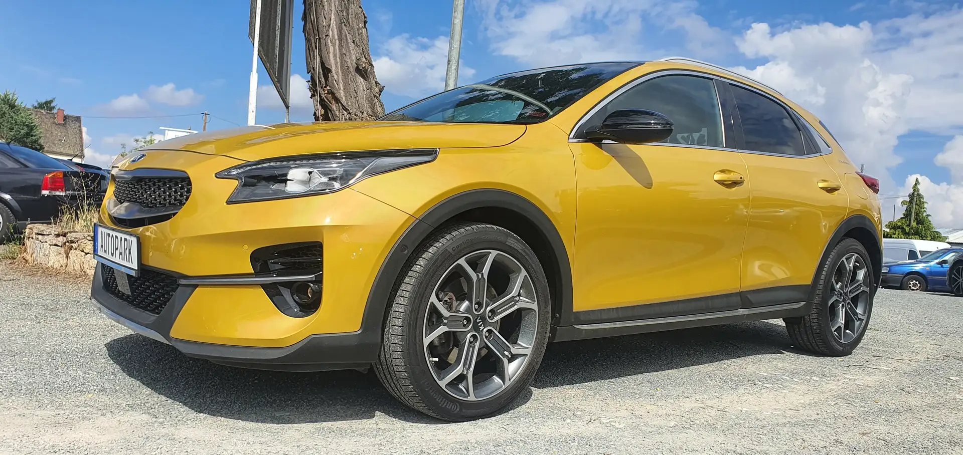 Kia XCeed Launch Edition Galben - 1