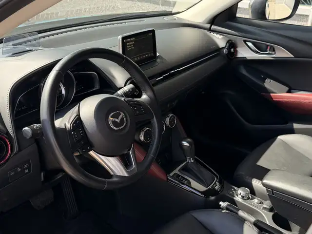 Mazda CX-3 view 2