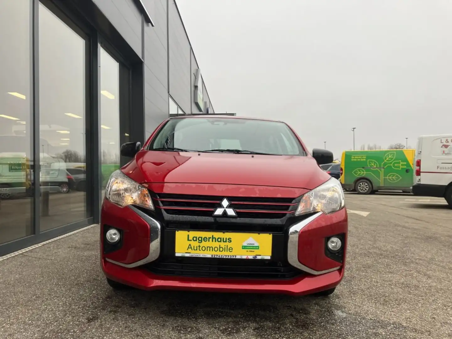 Mitsubishi Space Star 1,2 Invite AS&G SDA 45 Jahre Edition   24 Rood - 2