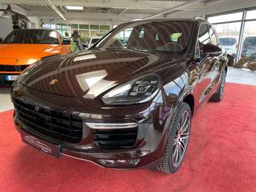 Turbo S Burmester Keramik ACC AHK SHD 21