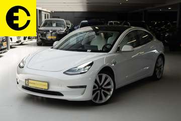 Performance AWD 75 kWh | Witte bekleding | Stoelve