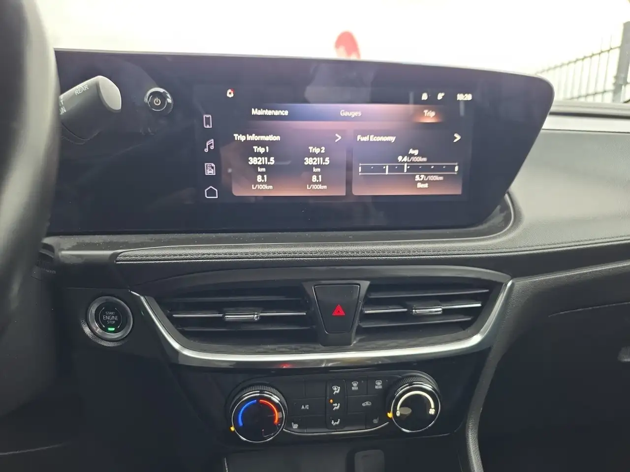 Buick Encore снимка Buick Encore