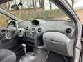 Toyota Yaris Yaris 1.3i mit Automatik und Klimaanlage Silber - thumbnail 8