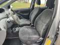 Toyota Yaris Yaris 1.3i mit Automatik und Klimaanlage Silber - thumbnail 10