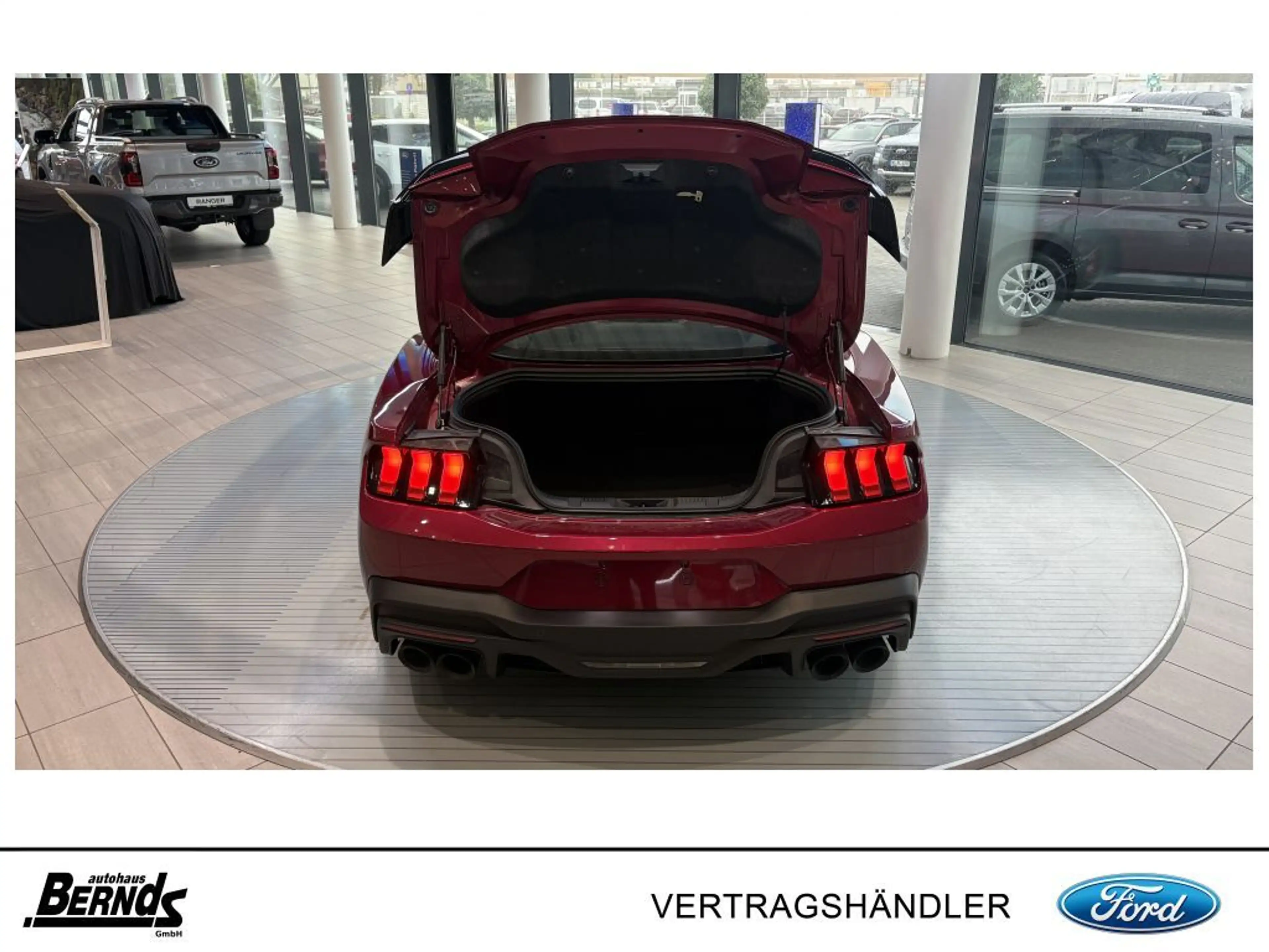 Ford Mustang Fastback 5.0 Ti-VCT V8 Dark Horse TREMEC — photo 10