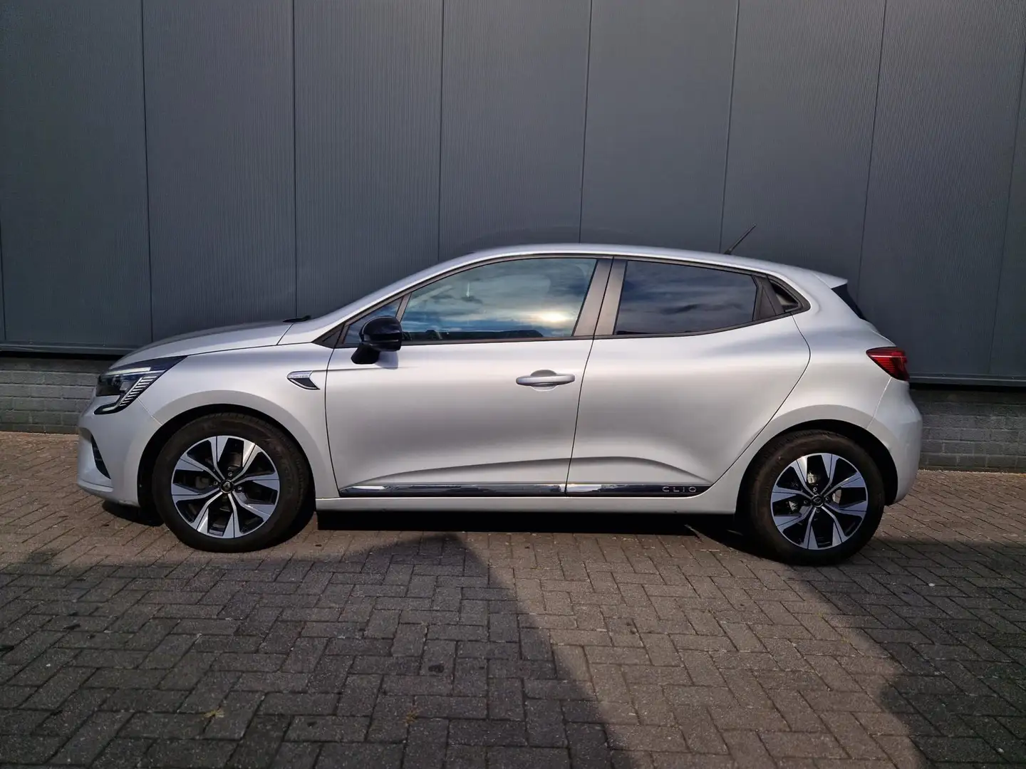 Renault Clio 1.0 TCE Aut./2e eig./33dkm!Led /Garantie Gris - 2