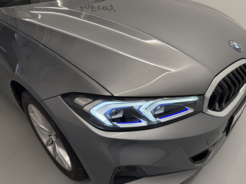 BMW 320 e PHEV — photo 15