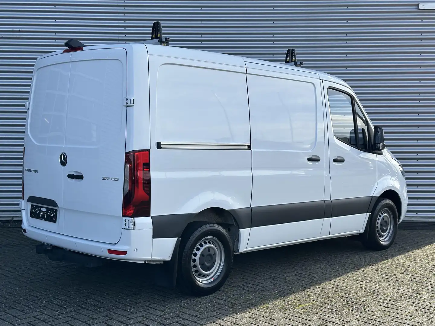 Mercedes-Benz Sprinter 317 CDI Automaat Airco Carplay Leer Led L1H1 Blanc - 2