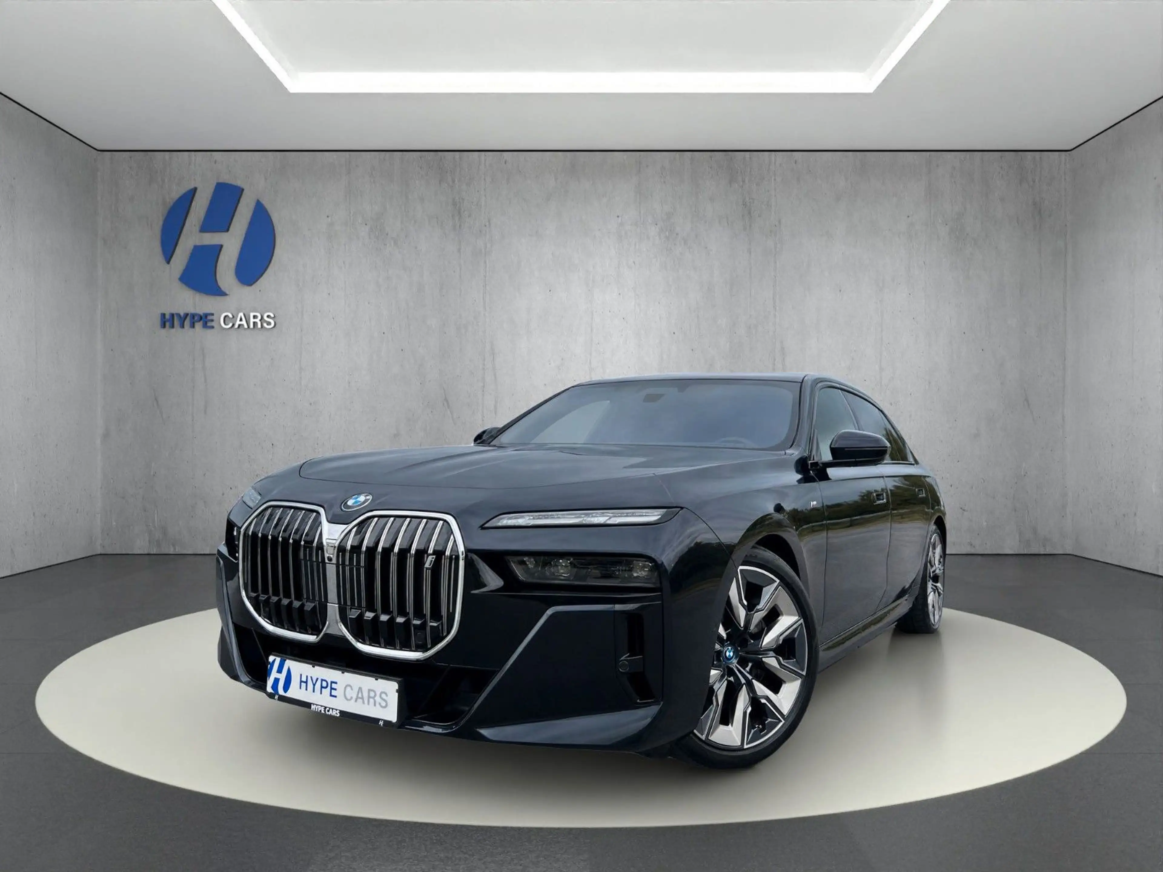 BMW i7 xD e60 M Sport PanoSky FOND TV 21Z AutomatikT