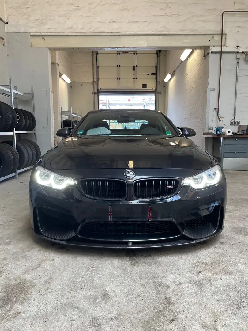 BMW M4 Coupe DKG Competition Siyah - 2