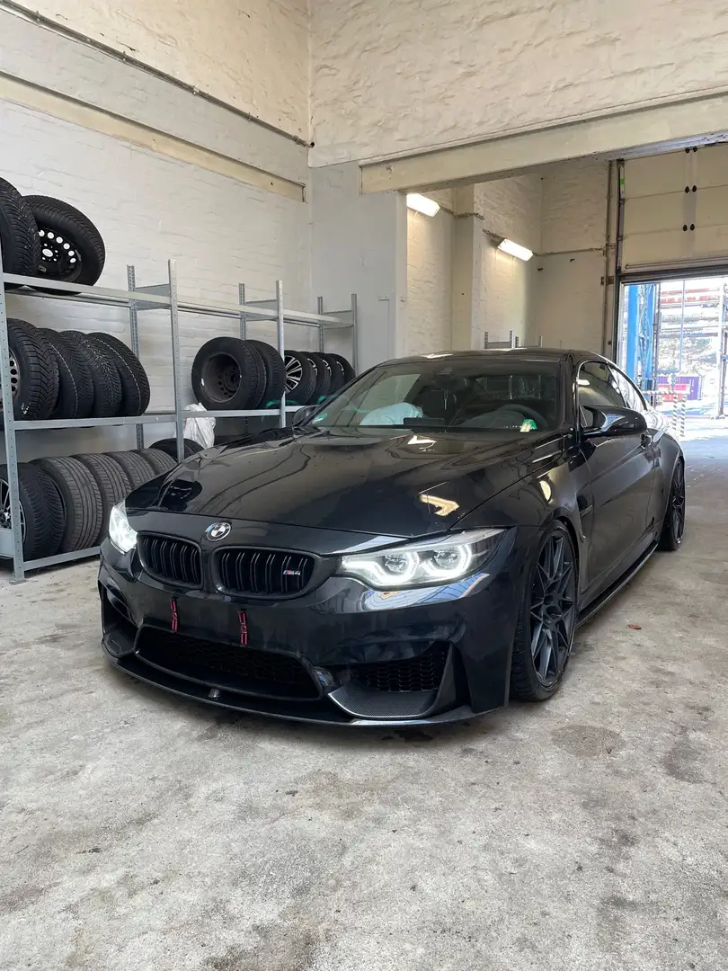 BMW M4 Coupe DKG Competition Zwart - 1