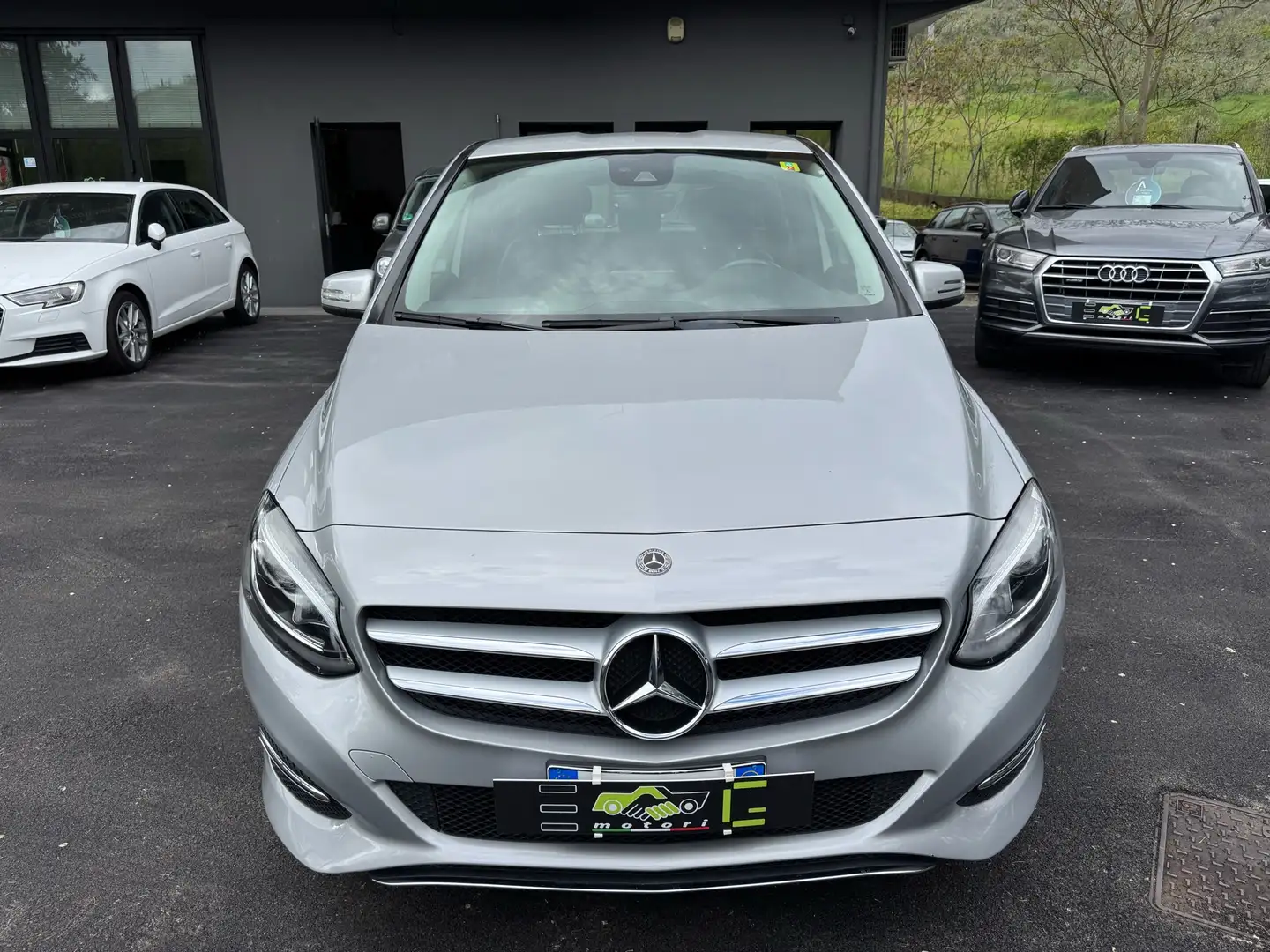 Mercedes-Benz B 180 d (cdi) Premium - 2