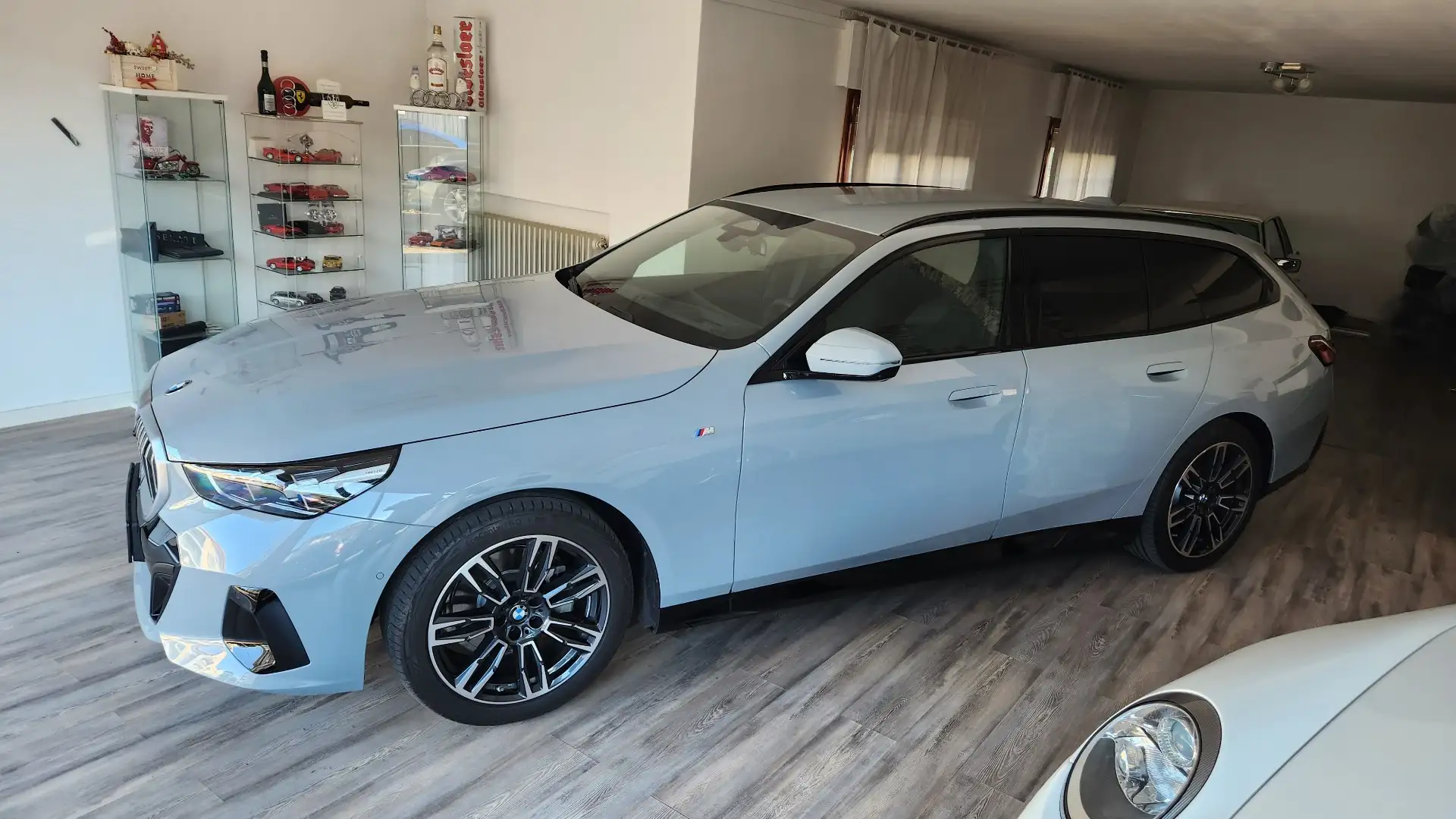 BMW 520 520d Touring 48V xdrive MSport auto gancio traino - 1