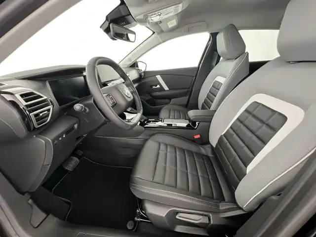 Citroen C4 view 7
