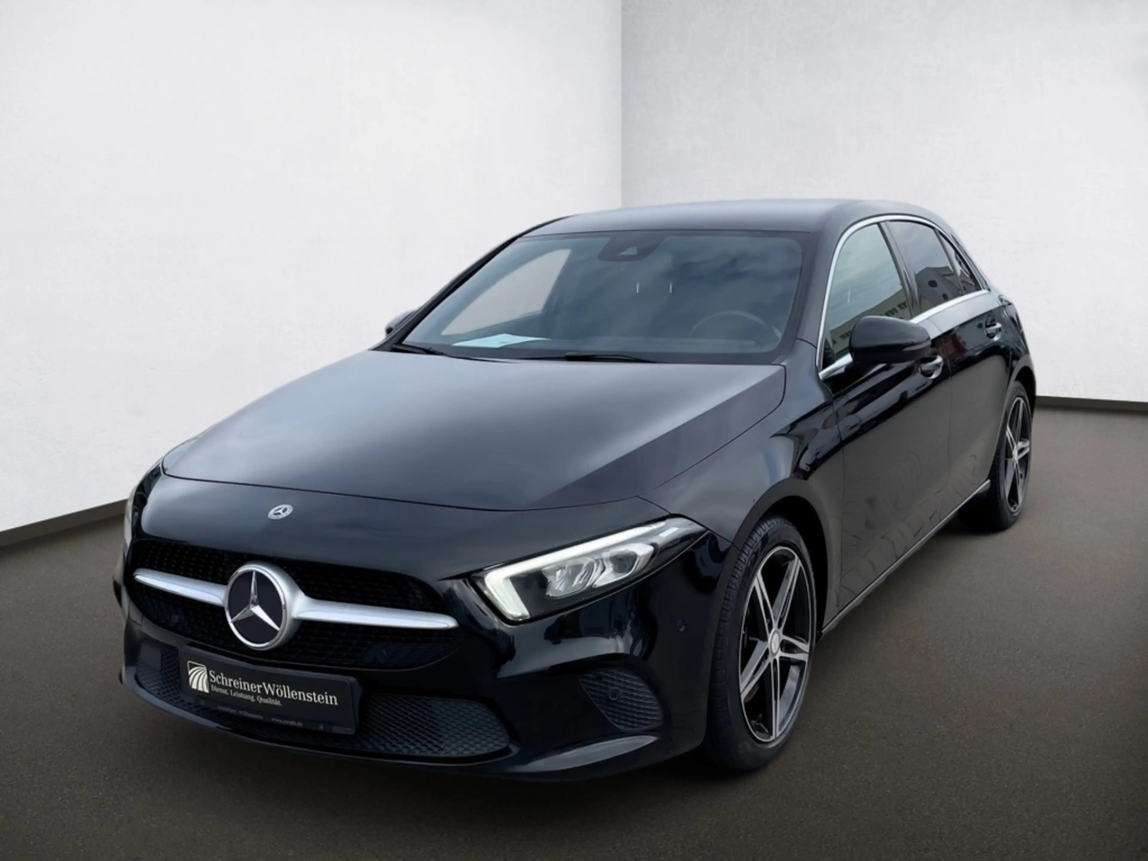 Mercedes-Benz A 250 4M PROGRESSIVE*LED*TEMPOMAT*PDC*SHZ*DAB* — photo 3