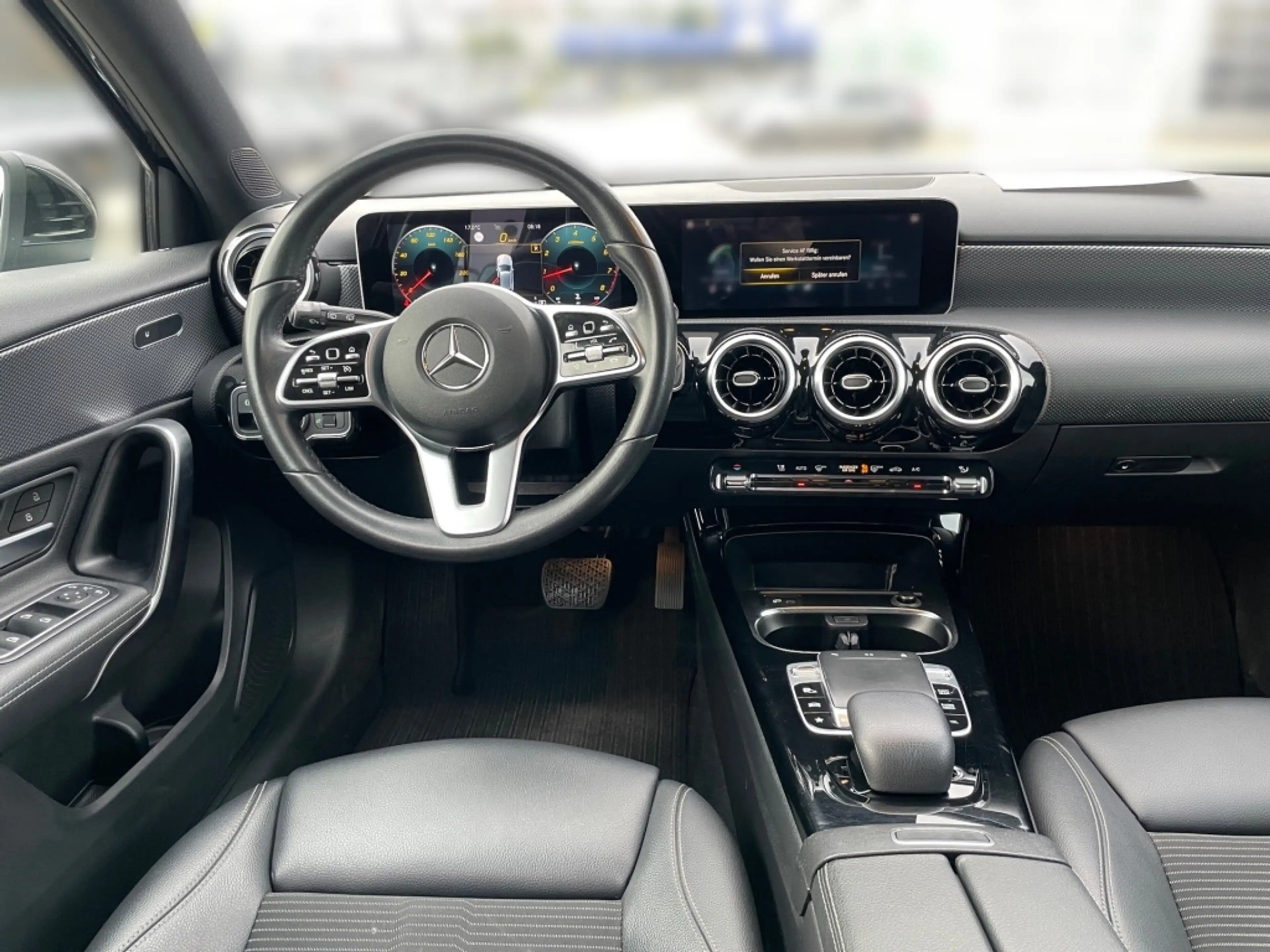 Mercedes-Benz A 250 4M PROGRESSIVE*LED*TEMPOMAT*PDC*SHZ*DAB* — photo 11
