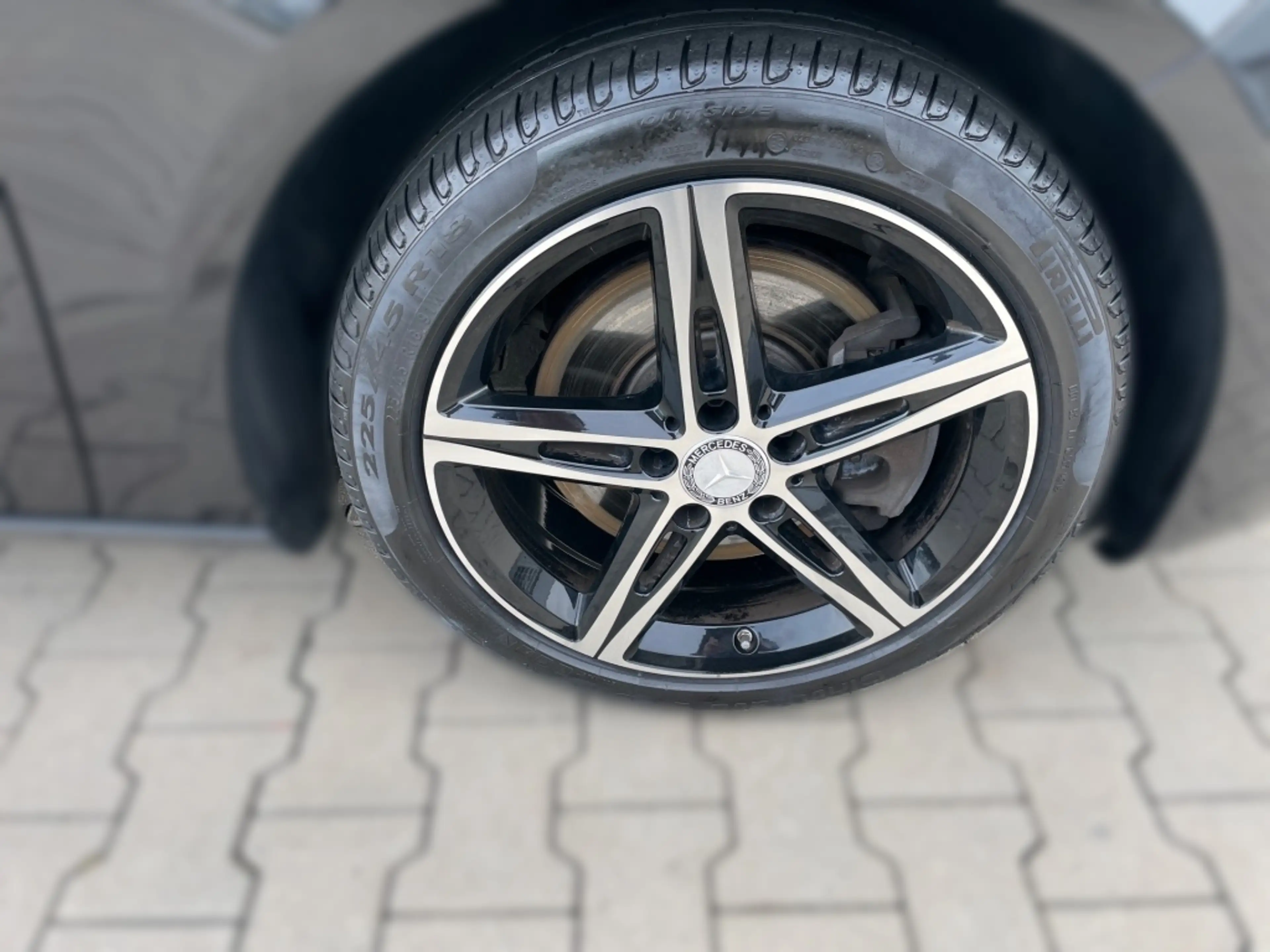 Mercedes-Benz A 250 4M PROGRESSIVE*LED*TEMPOMAT*PDC*SHZ*DAB* — photo 8