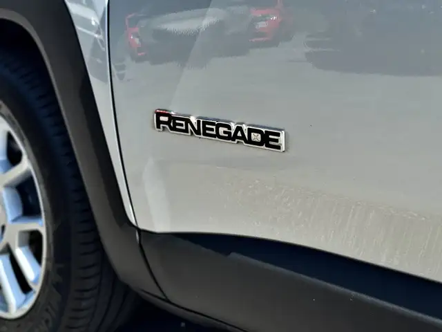 Jeep Renegade view 7