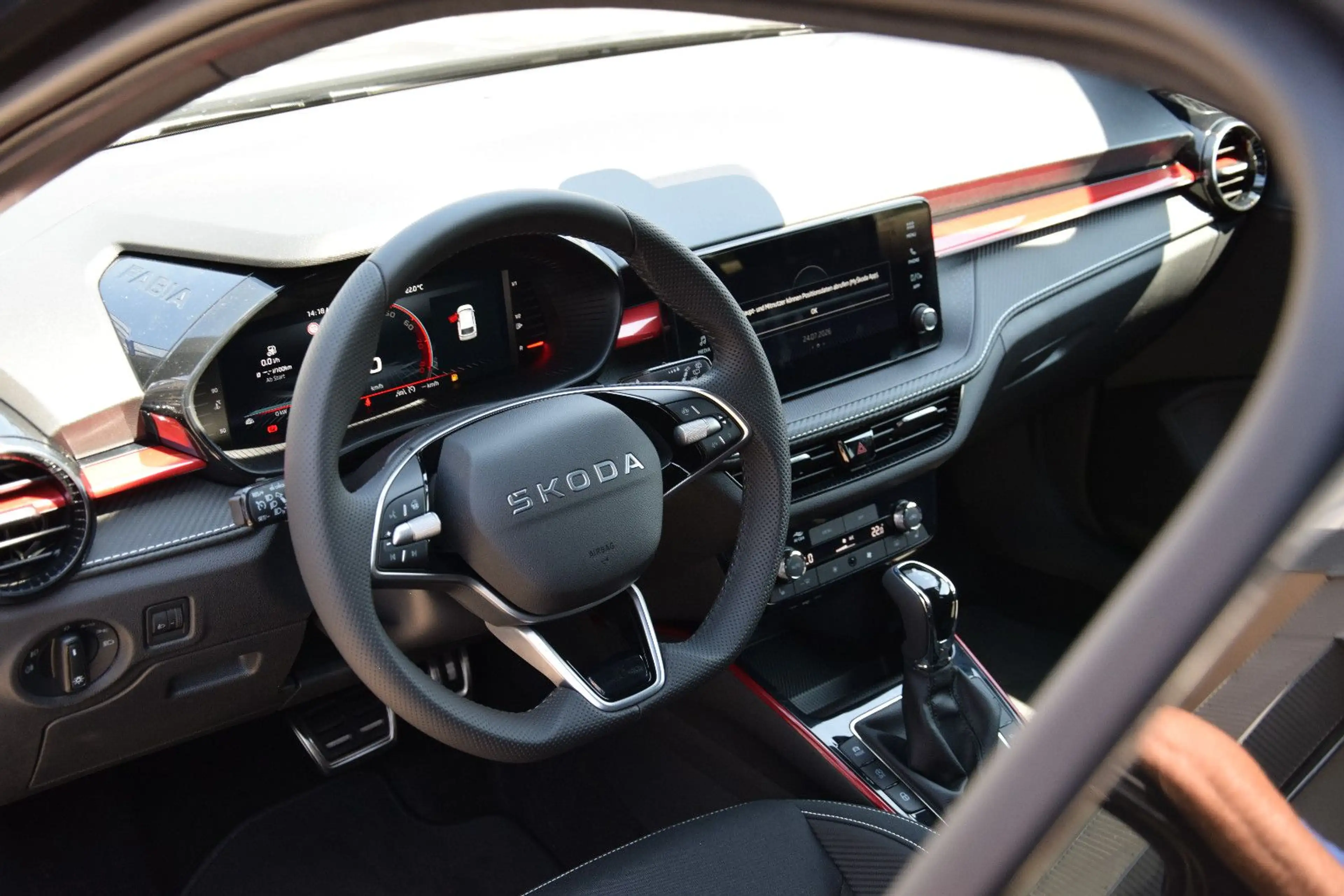 Skoda Fabia 1.5 TSI DSG MONTE CARLO KAM LED NAVI-APP — photo 10