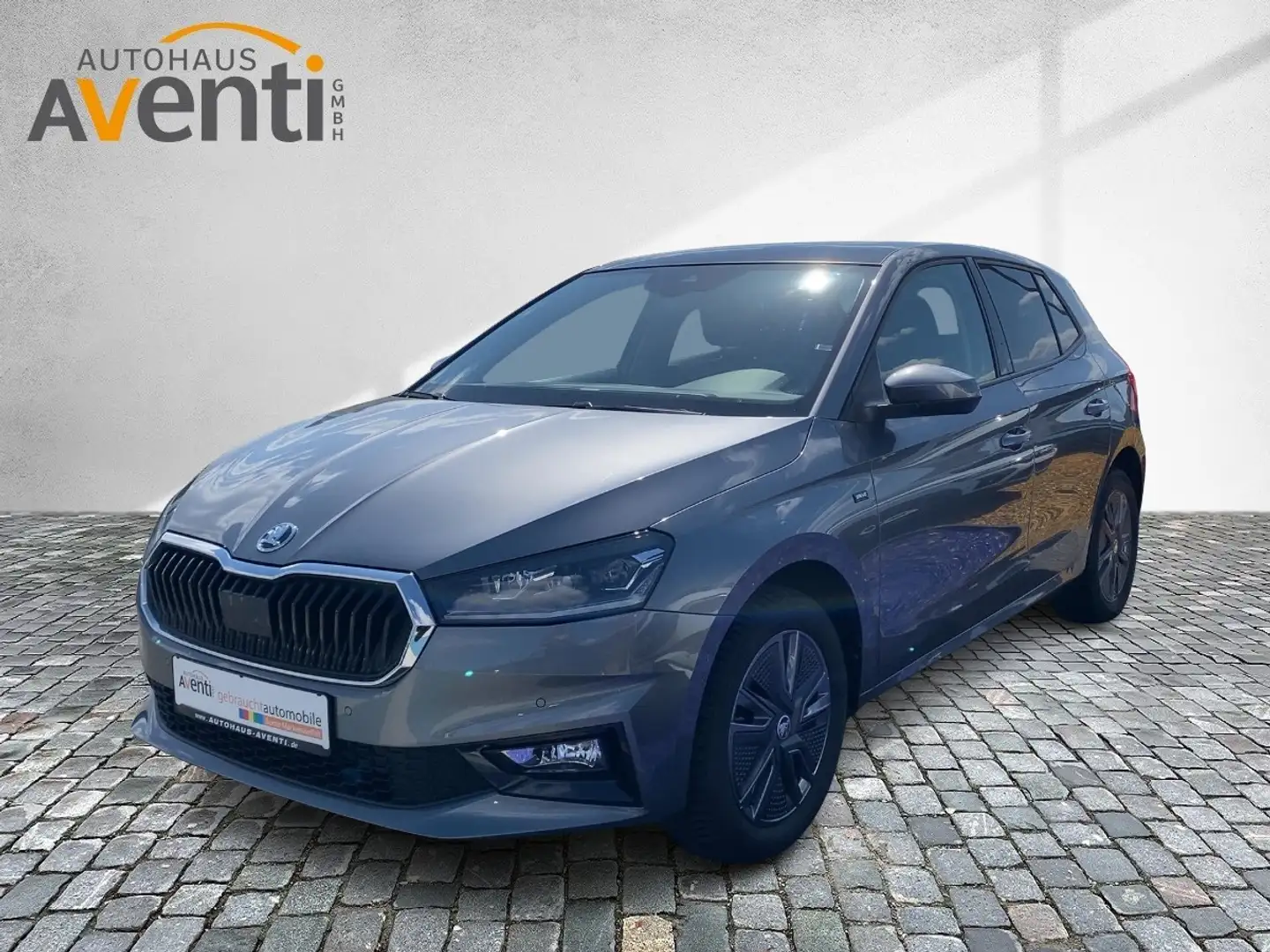 Skoda Fabia Selection *DSG*ACC*SpurH*LED*Pano*Navi*SHZ Grau - 2