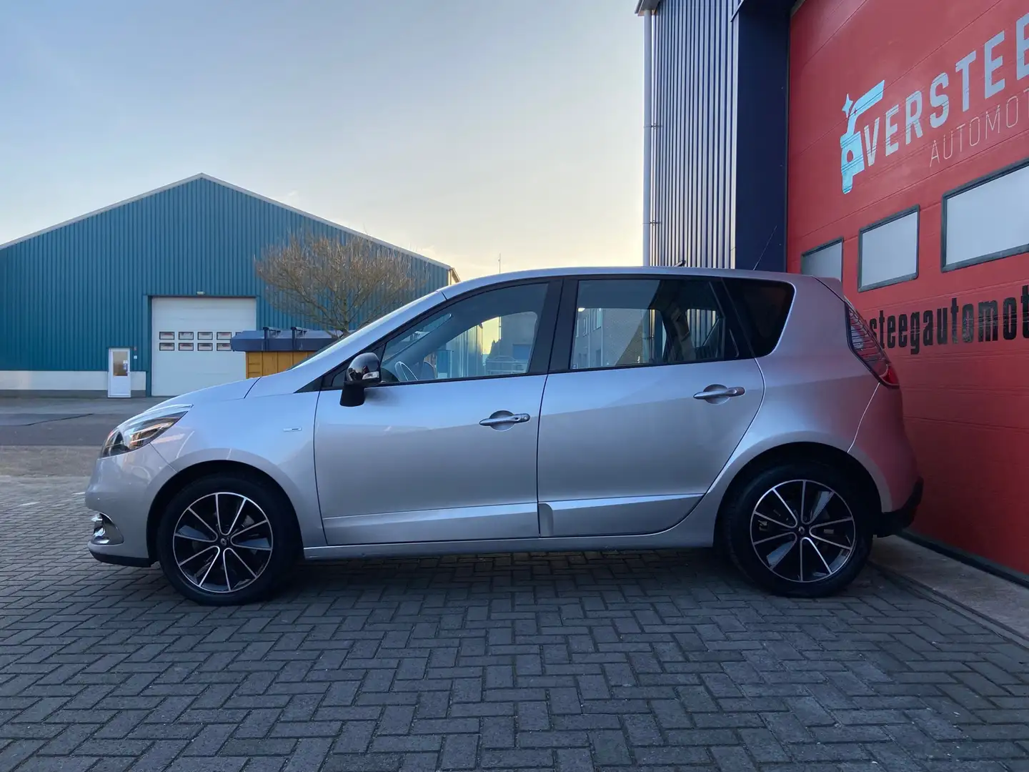 Renault Scenic 1.4 TCe Bose 2012 Navi | Trekhaak | 2e Eig Gris - 2
