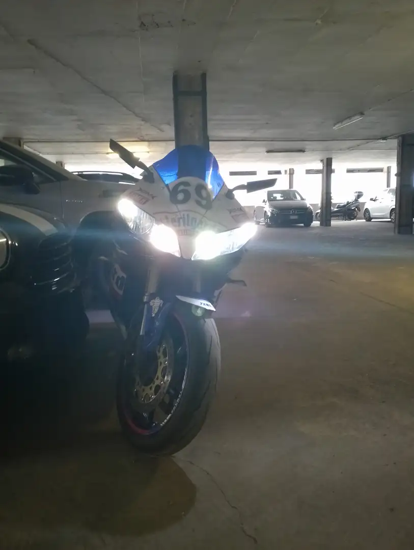 Yamaha YZF-R1 2004 Blu/Azzurro - 2