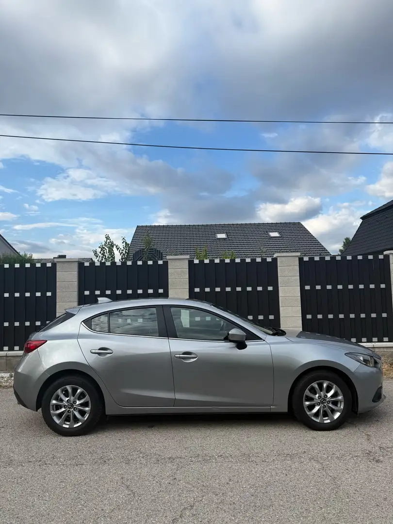 Mazda 3 SKYACTIV-D 150 Sports-Line - 2