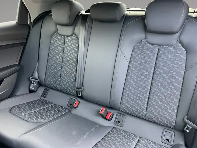 Audi A1 view 13