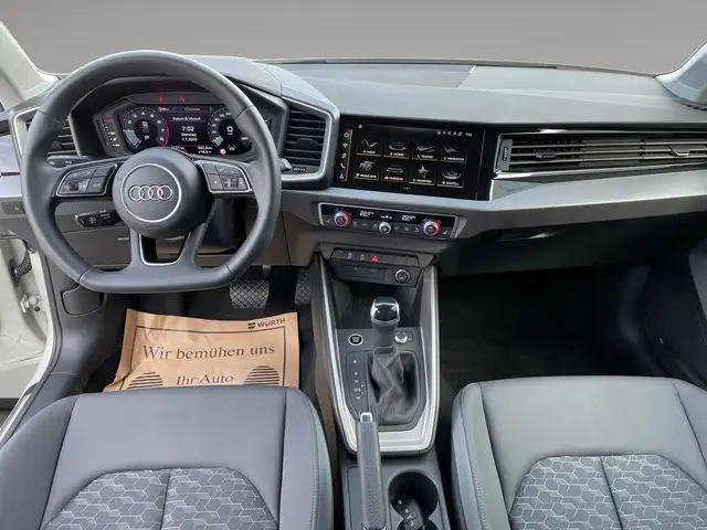 Audi A1 view 10