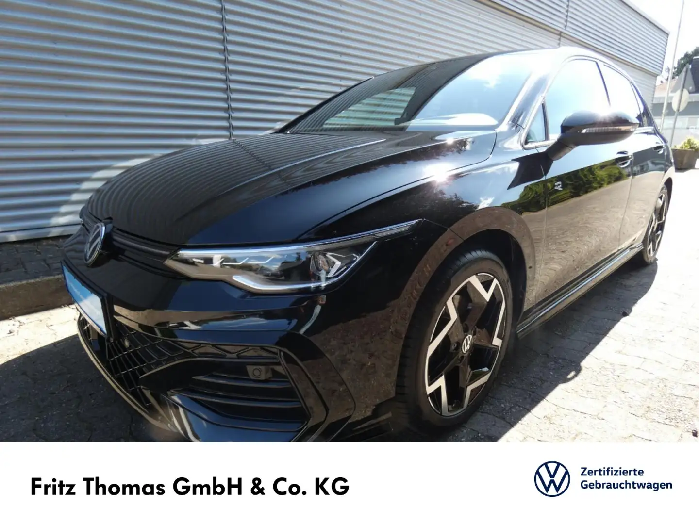 Volkswagen Golf VIII 2.0 TDI DSG R-Line LED Navi HuD AHK SHZ Schwarz - 2