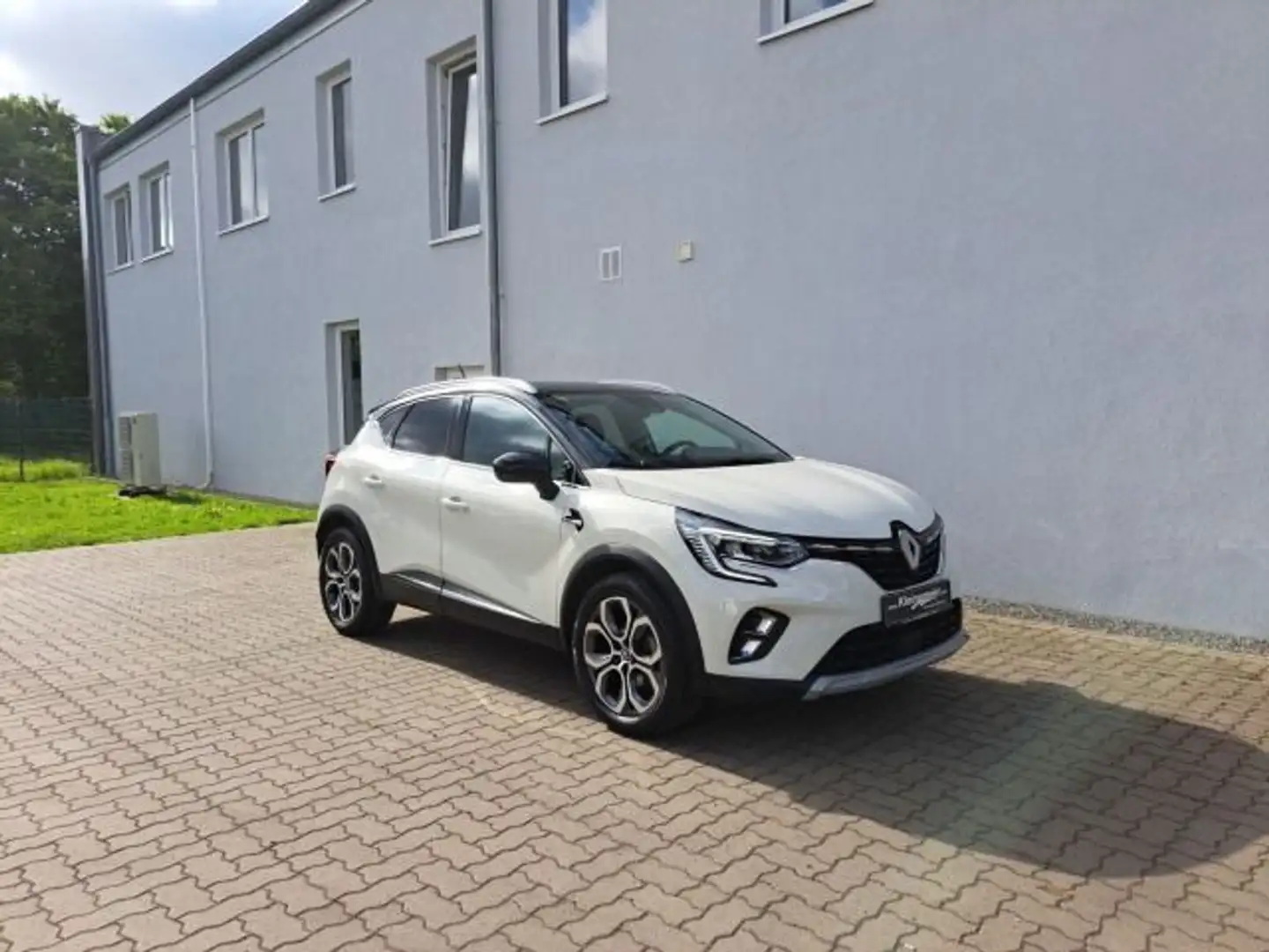 Renault Captur TCe 100 Intens*Navi*SHZ*PDC*RFK* Noir - 2