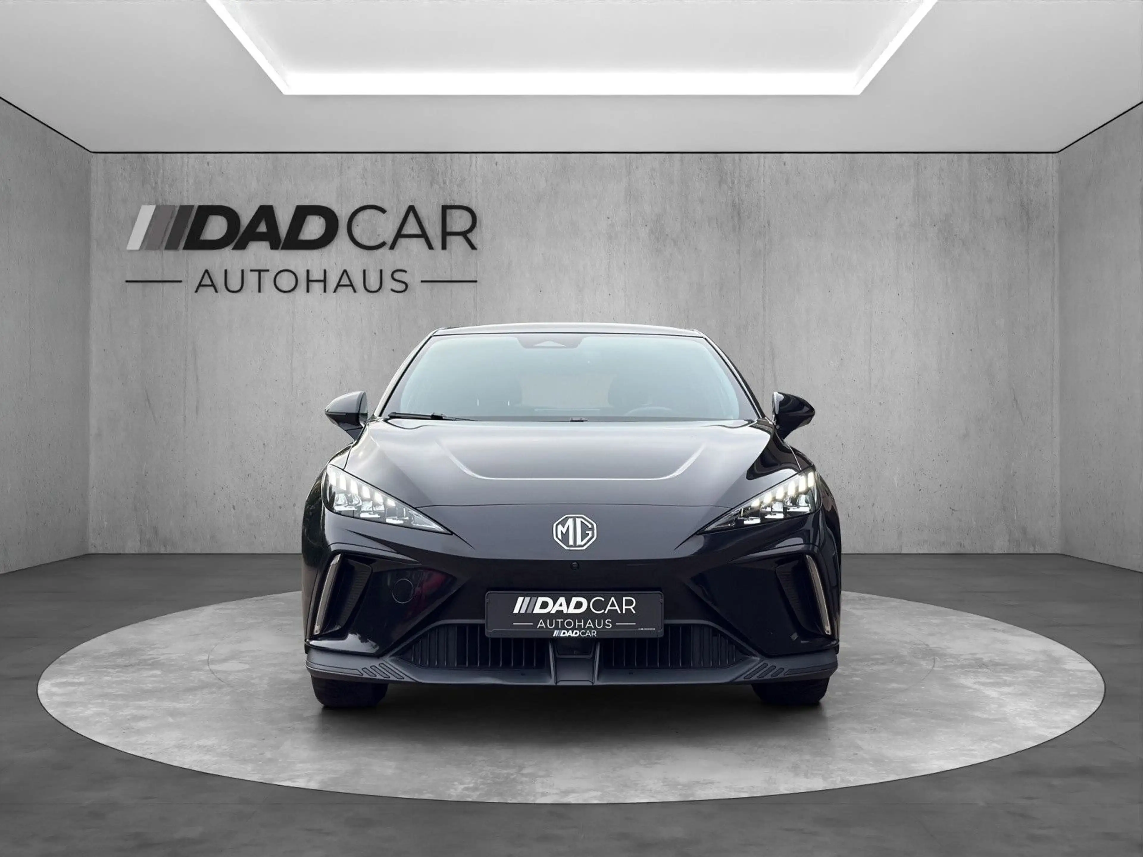 MG MG4 Electric Luxury*CARPLAY*360°*ACC*LANE*MwSt.* — photo 2