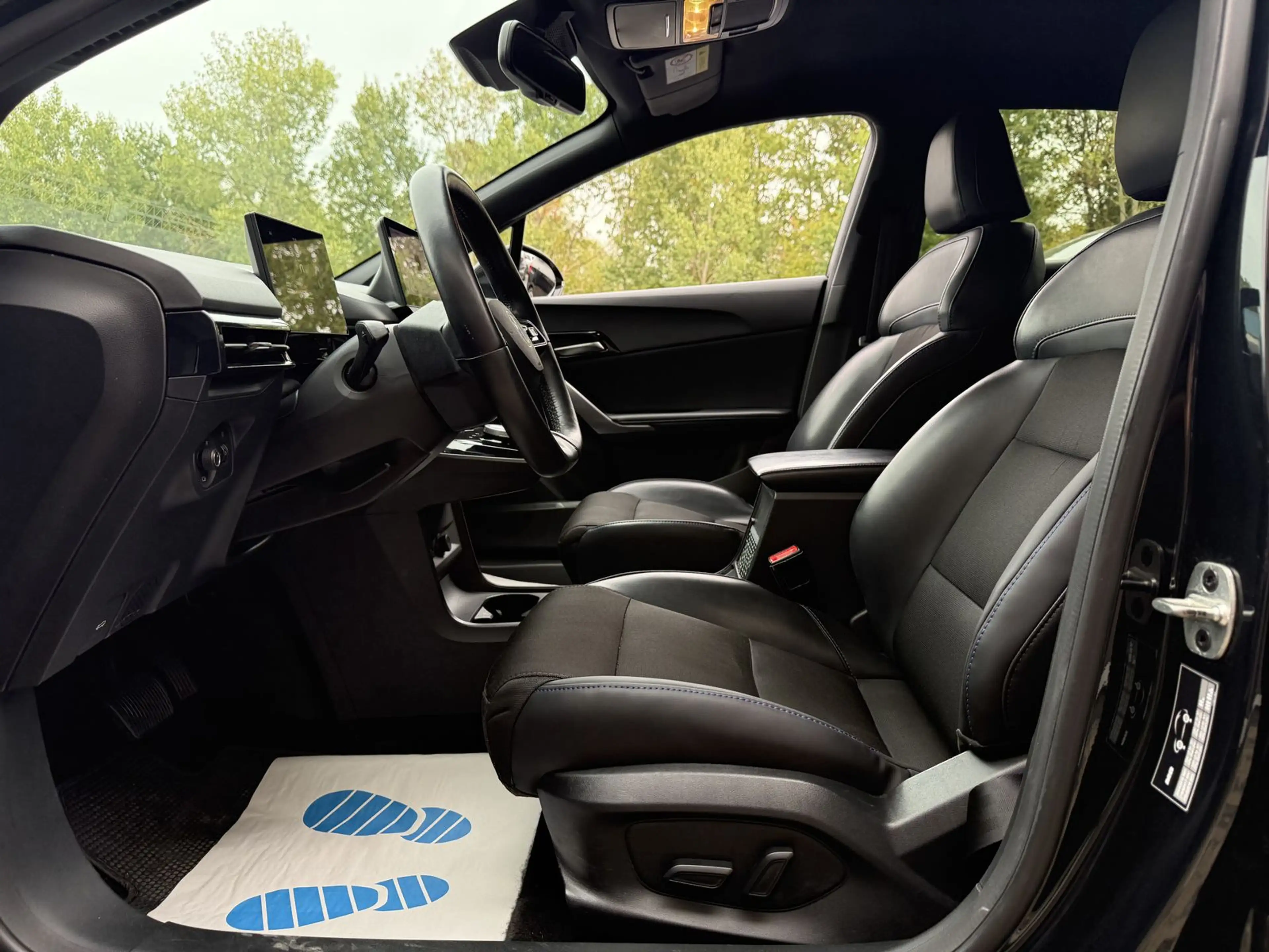 MG MG4 Electric Luxury*CARPLAY*360°*ACC*LANE*MwSt.* — photo 11