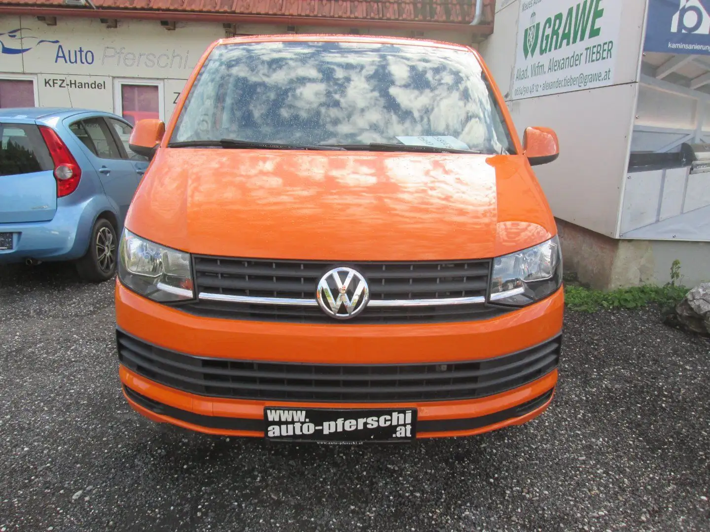 Volkswagen T6 Transporter T6 2.0 TDI Kombi lang Orange - 1