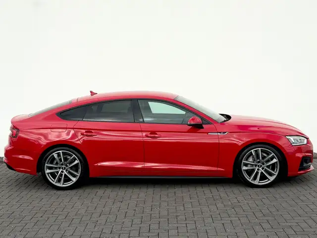 Audi A5 view 4