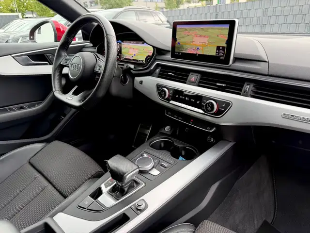 Audi A5 view 12