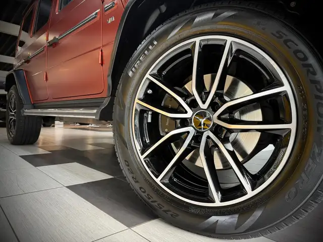 Mercedes-Benz G-Class view 6