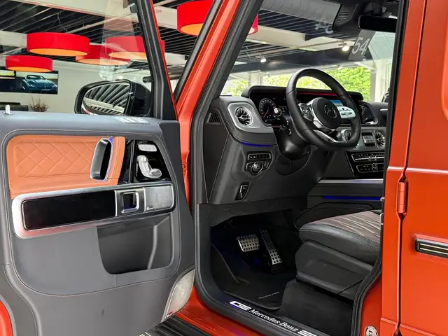 Mercedes-Benz G-Class view 10