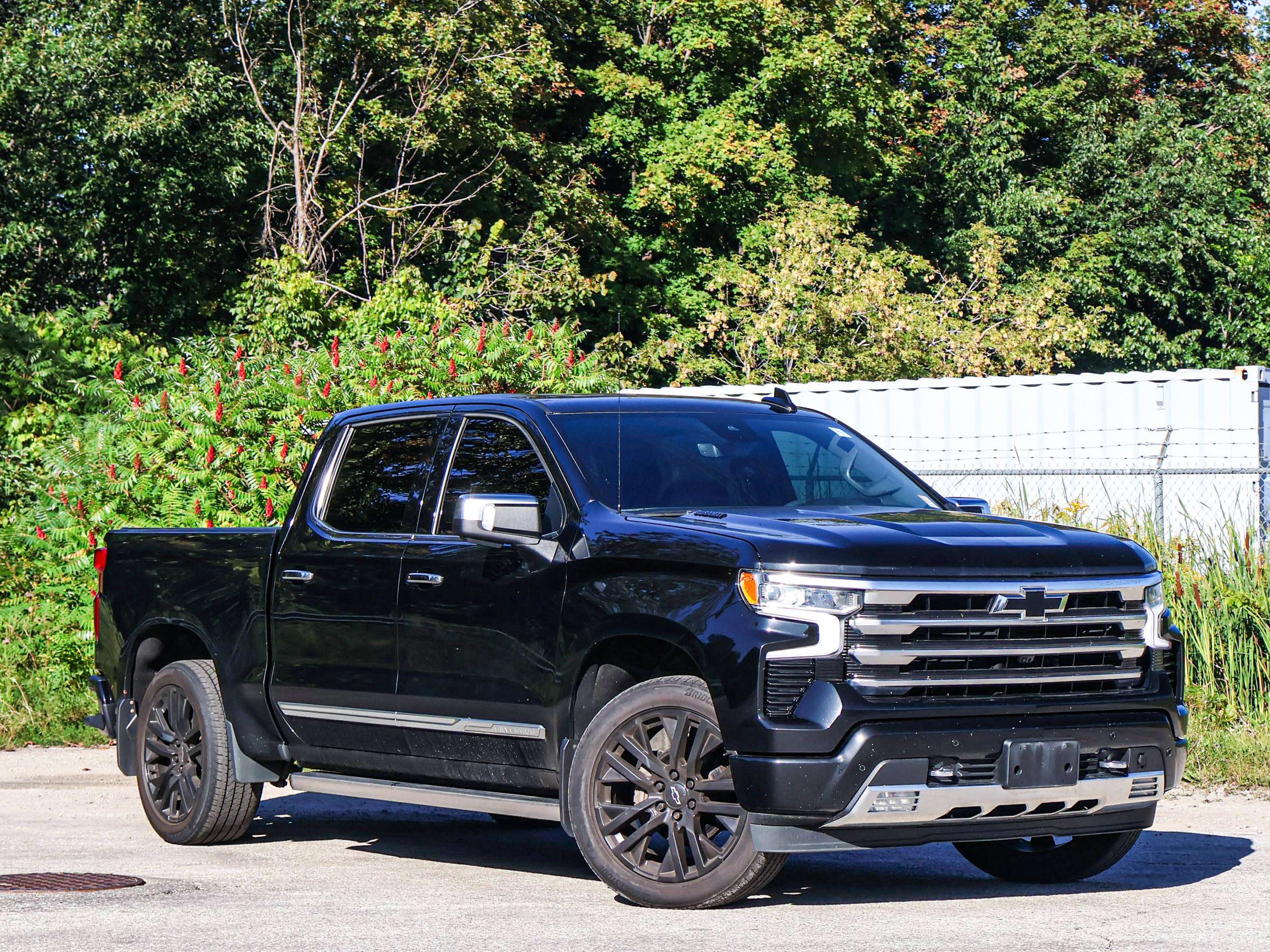 2023 Chevrolet Silverado 1500 High Country- Sunroof - Heated/Vented Seats — снимка 1