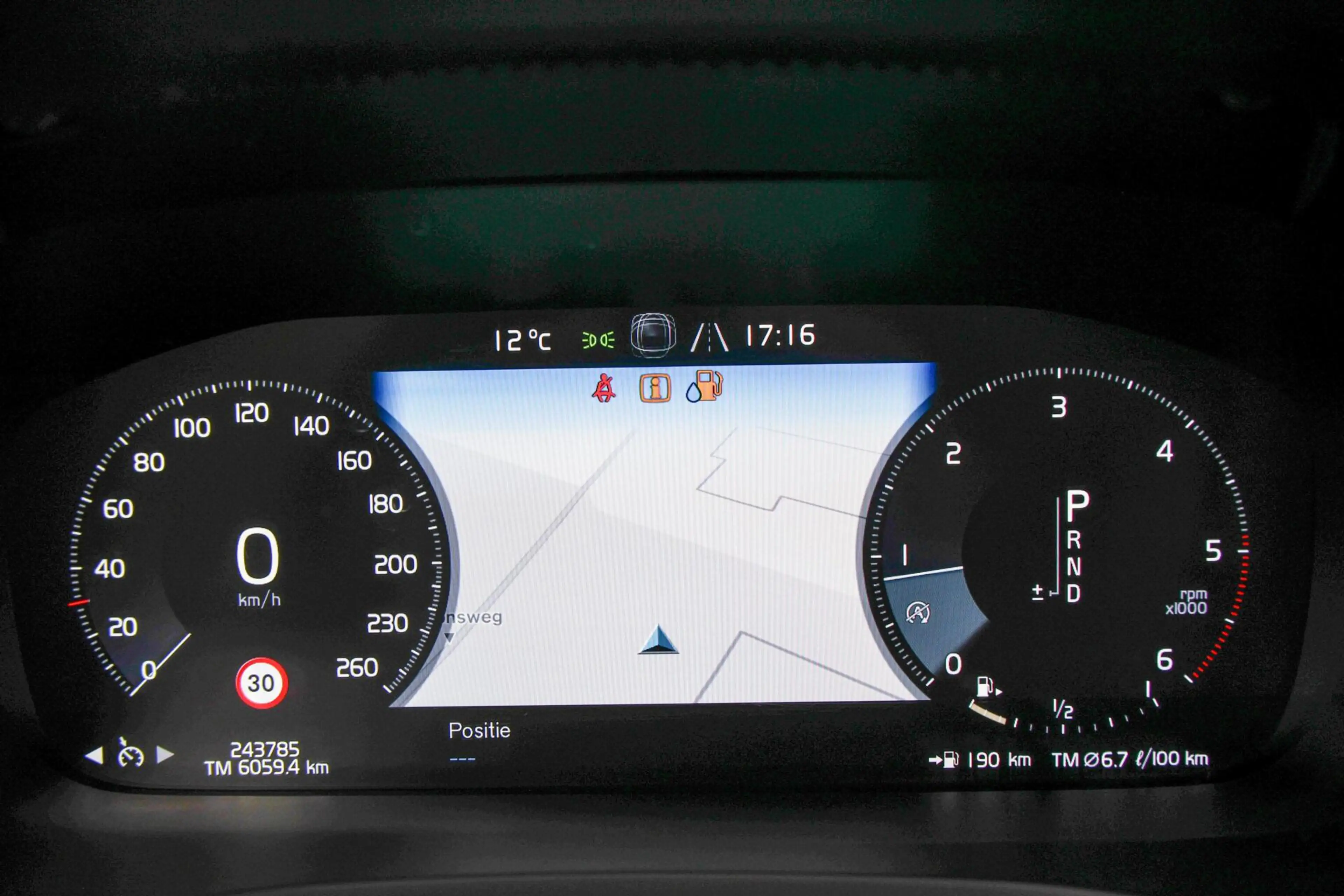 Volvo V60 2.0 D4 Inscription Pano Leer Led Trekhaak CarPlay — photo 9