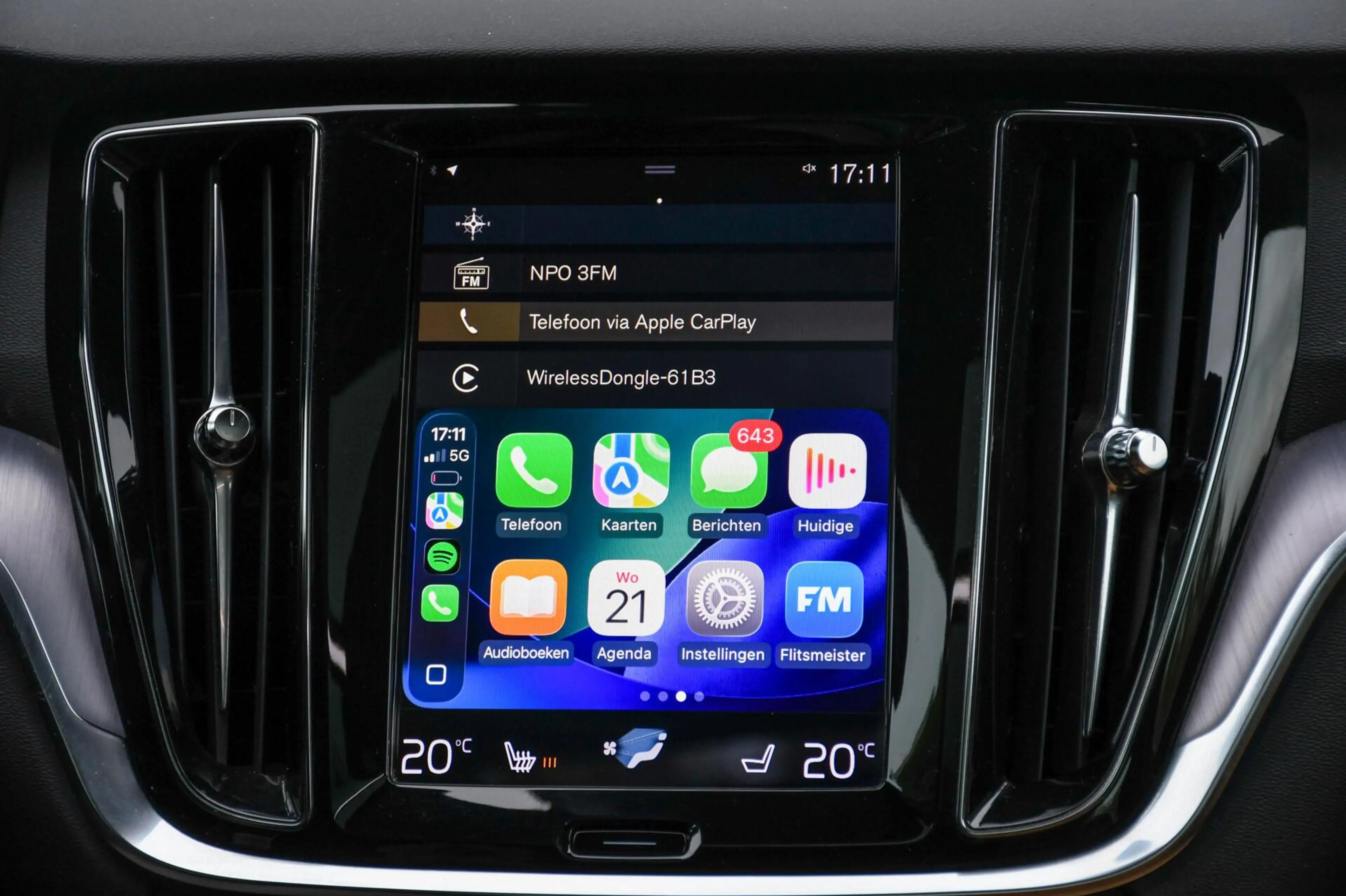 Volvo V60 2.0 D4 Inscription Pano Leer Led Trekhaak CarPlay — photo 18